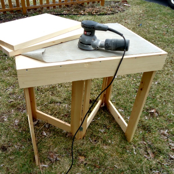 DIY Folding Workbench