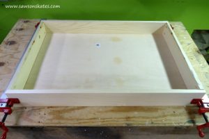 DIY Folding Workbench Plan - Assemble Top