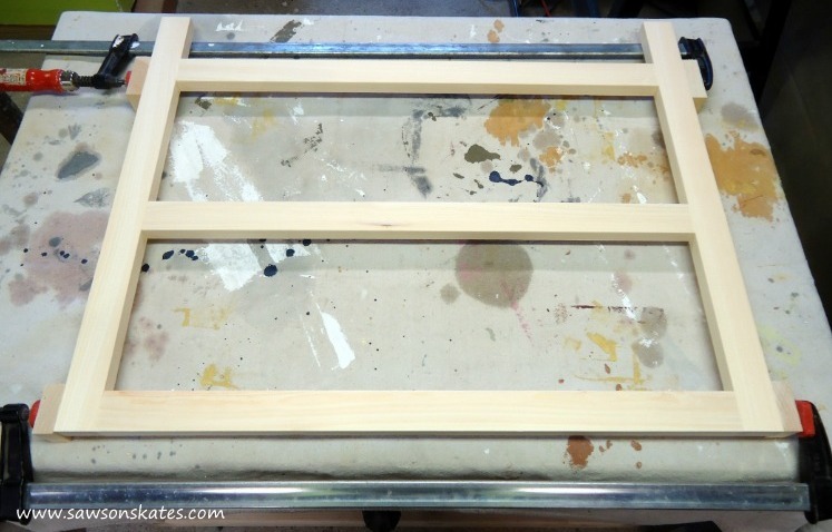 The “coolest” dresser ever! This DIY dresser hides an air conditioner when not in use! Plans at www.sawsonskates.com
