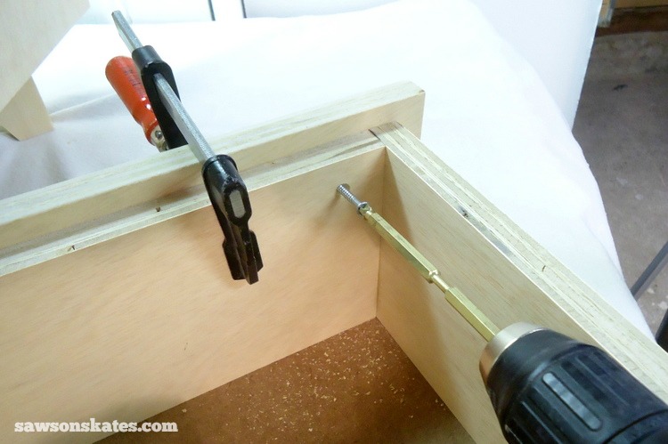 DIY Mid-Century Modern Nightstand - drawer front 3