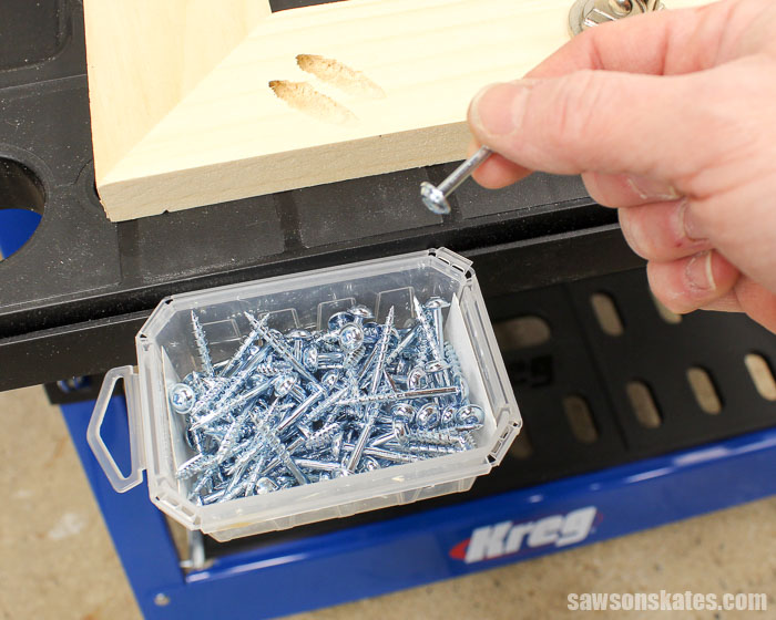 Best Workbench Features - Does the workbench you’re considering for your workshop have a lip to hang Kreg pocket hole screw containers?