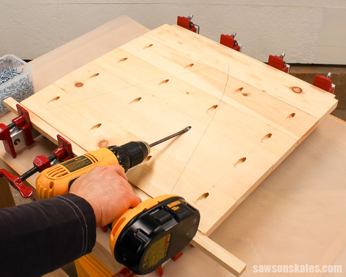 Edge joints are commonly used to create panels and table tops, but what’s the recommended spacing for pocket holes and should you also use wood glue for the joint?