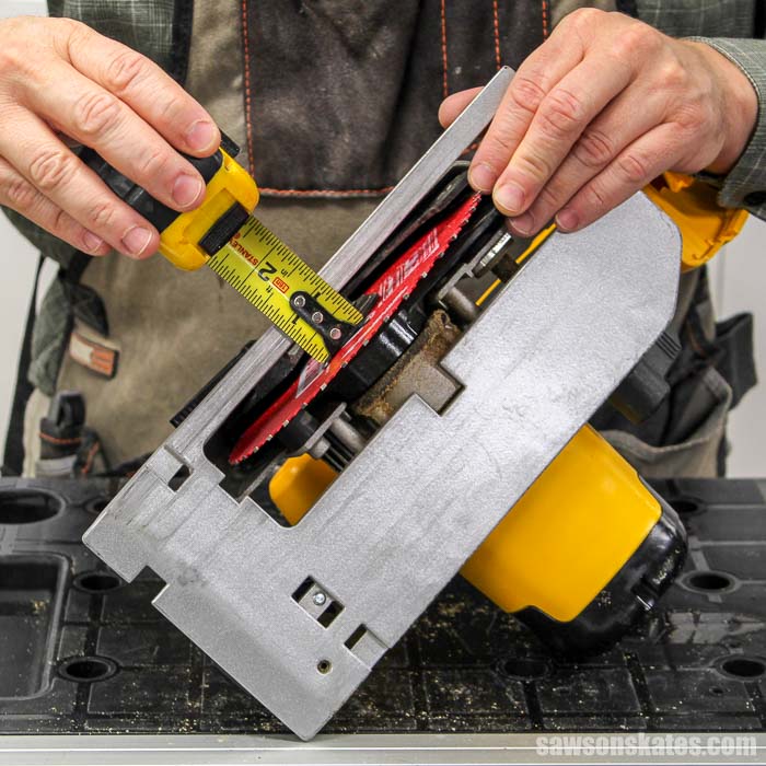 Measuring the right side of a circular saw to make a DIY circular saw crosscut jig