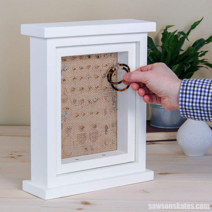 Hanging a hoop on a picture frame style DIY earring holder