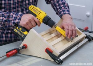 Wood DIY Cake Pop Stand (with Free Template) | Saws on Skates®