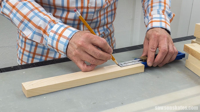 Using a Kreg Multi-Mark to measure the distance from the edge of a board