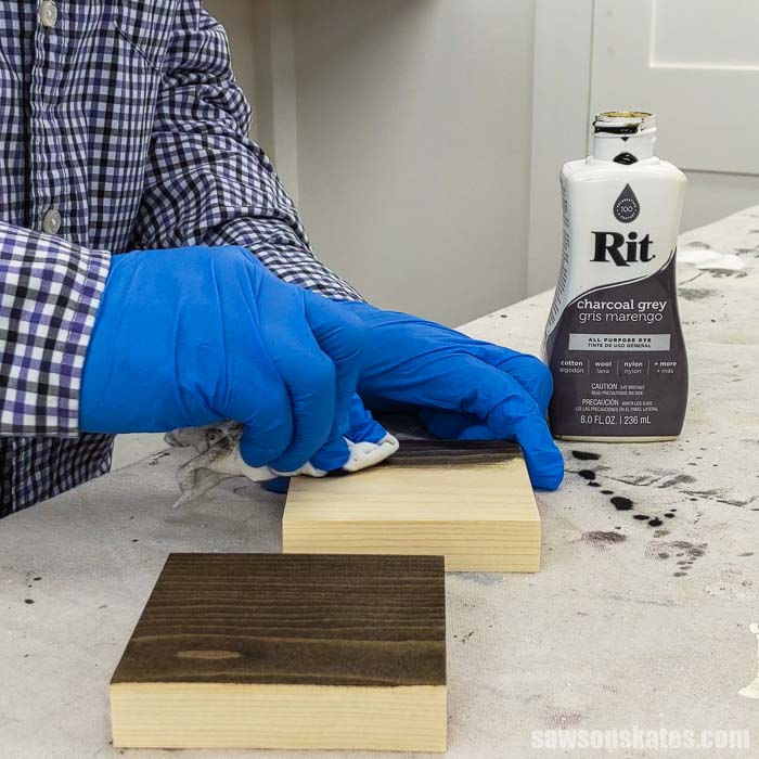 Using a rag to apply Rit Dye to wood
