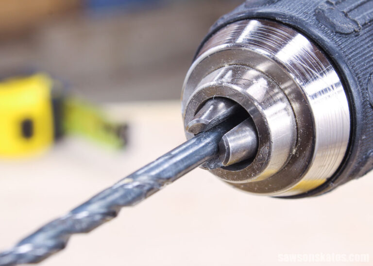 Electric Screwdriver vs Drill (Differences + Which to Buy) Saws on