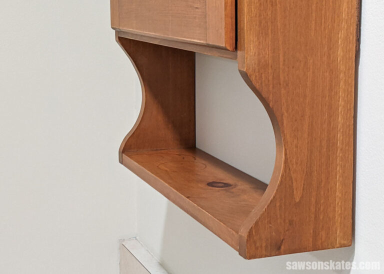 DIY Farmhouse Medicine Cabinet | Saws on Skates®