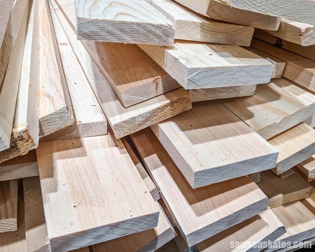 Pile of pine 1×4 boards
