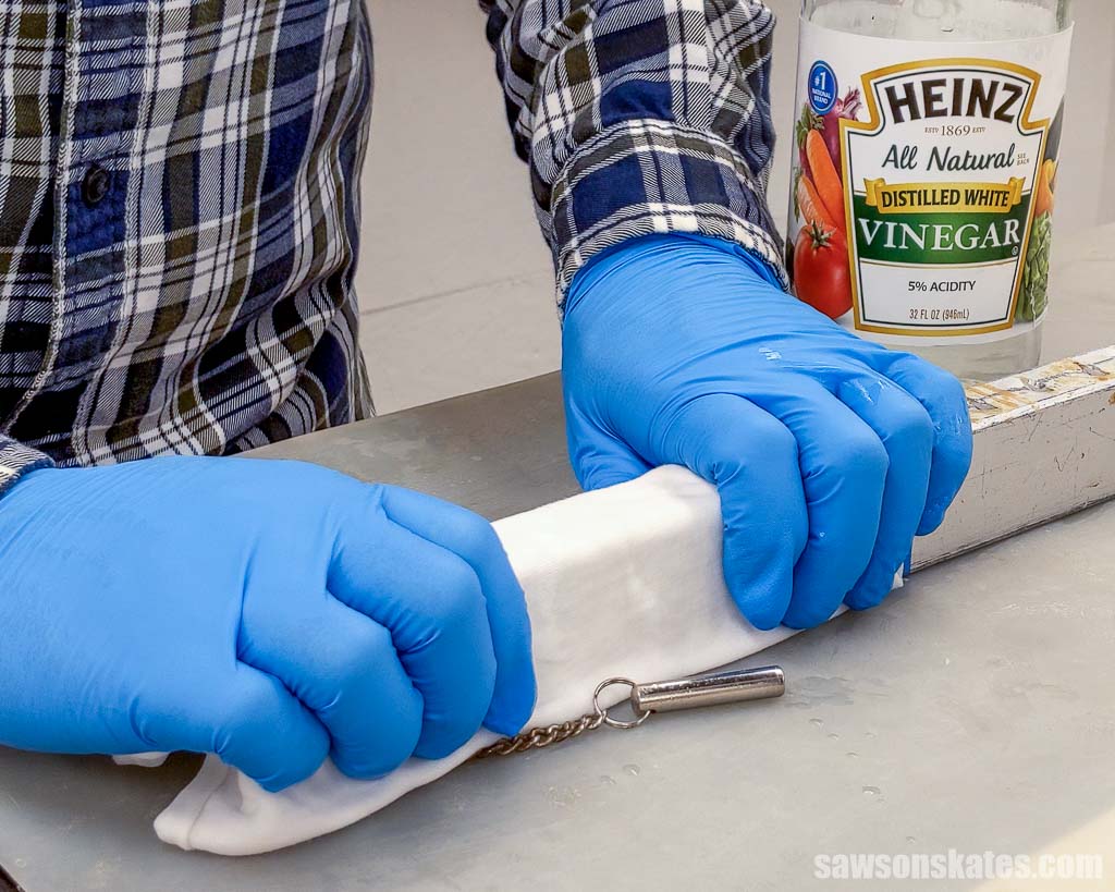 Using vinegar to remove wood glue from a clamp
