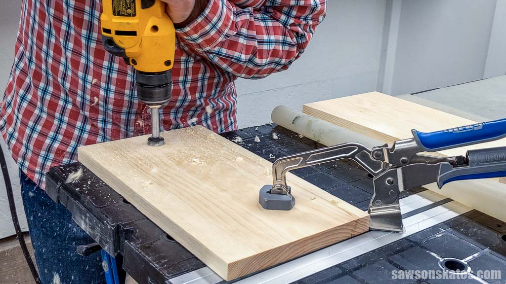 Making a hole for a handle in a DIY toolbox's side