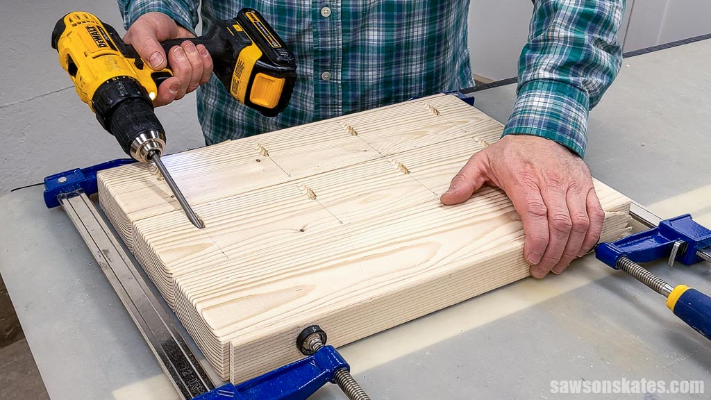 Joining a DIY bedside table's top boards with pocket hole screws