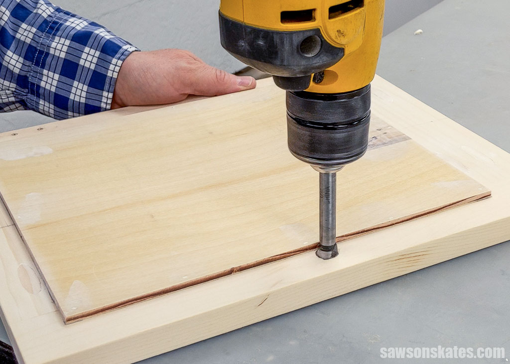 Using a Forstner bit to drill a countersink hole in cabinet door