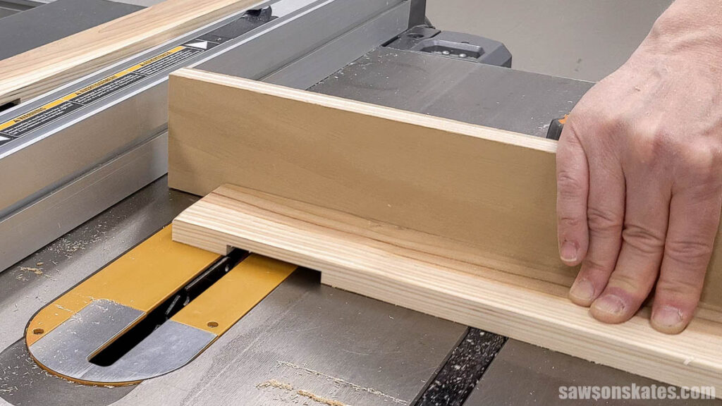 Making a half-lap joint on a table saw