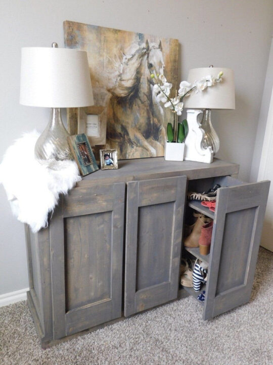 19 DIY Shoe Storage Ideas for Your Entryway