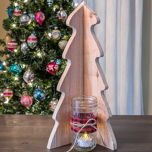 Handmade 3D wooden Christmas tree with mason jar and tea light