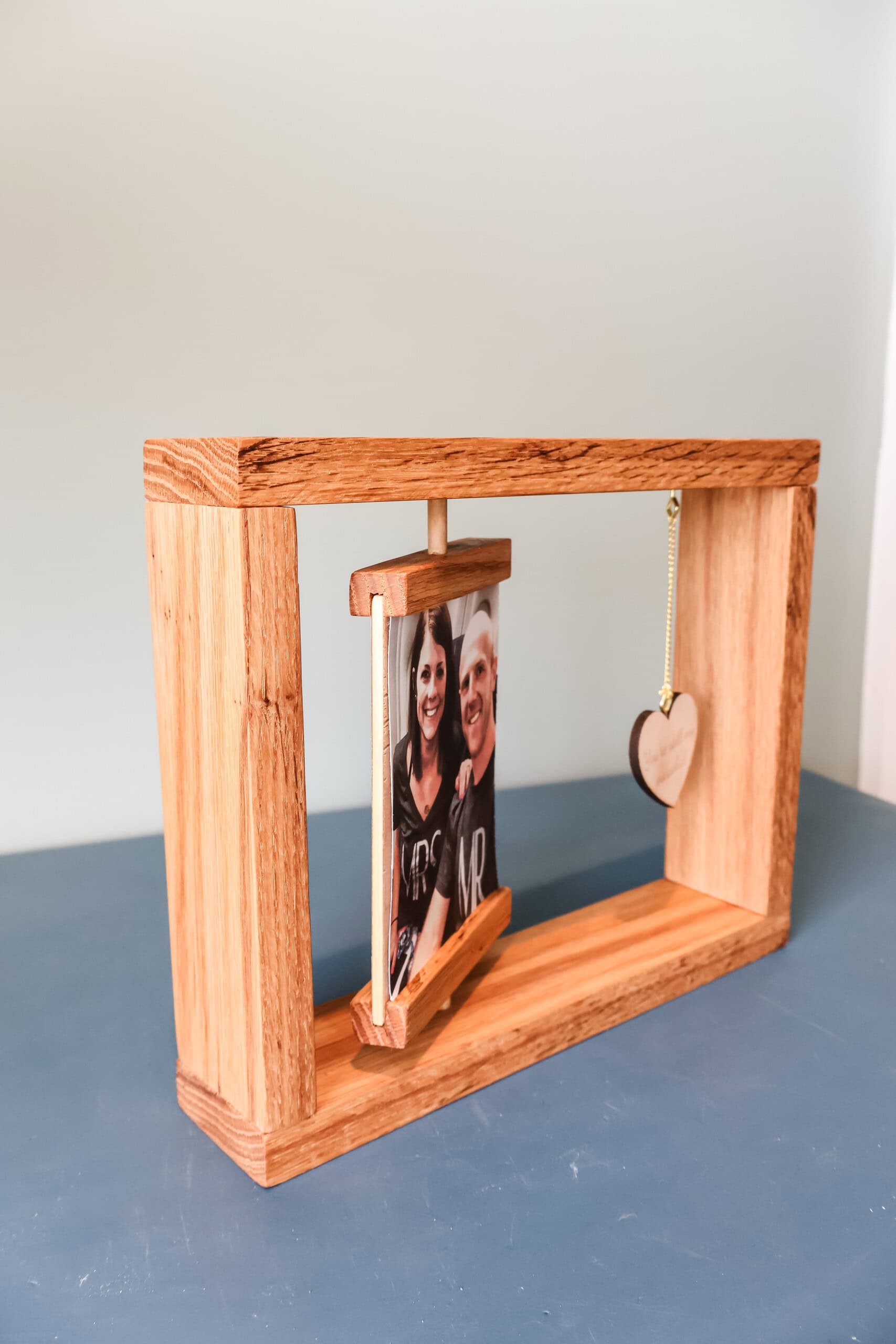 rotating wood picture frame with heart