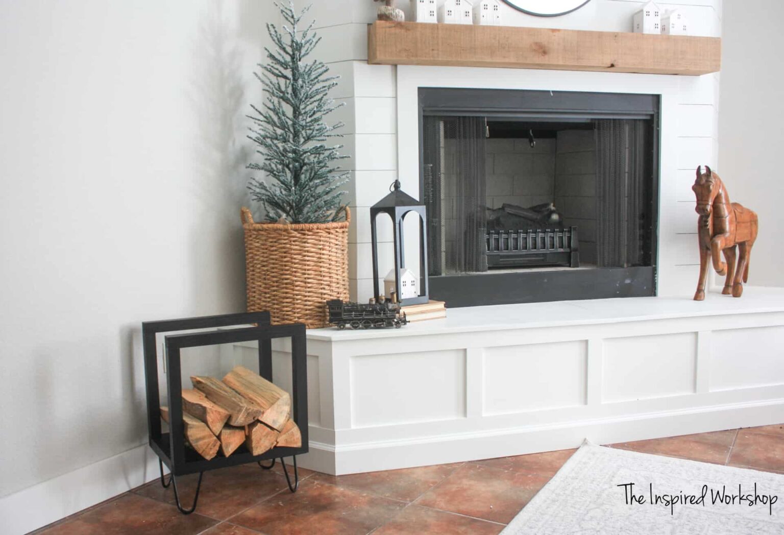 17+ DIY Firewood Storage Ideas for Stacking Logs Indoors and Out