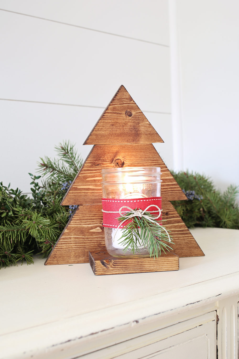 Christmas tree-shaped lantern with a mason jar