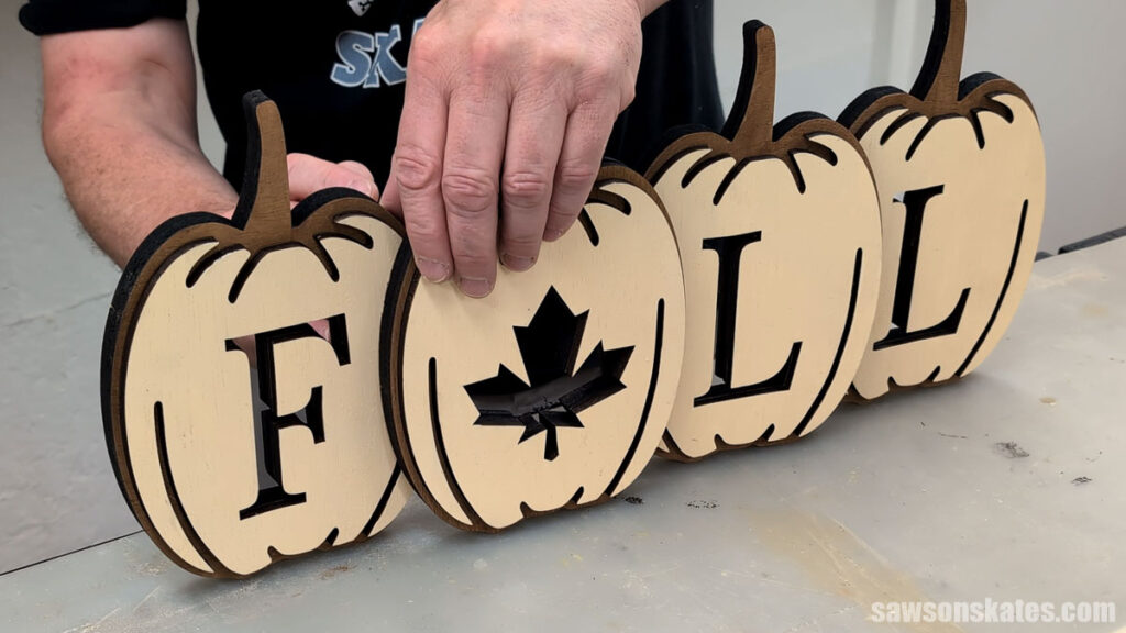 Tracing the stacked pumpkins